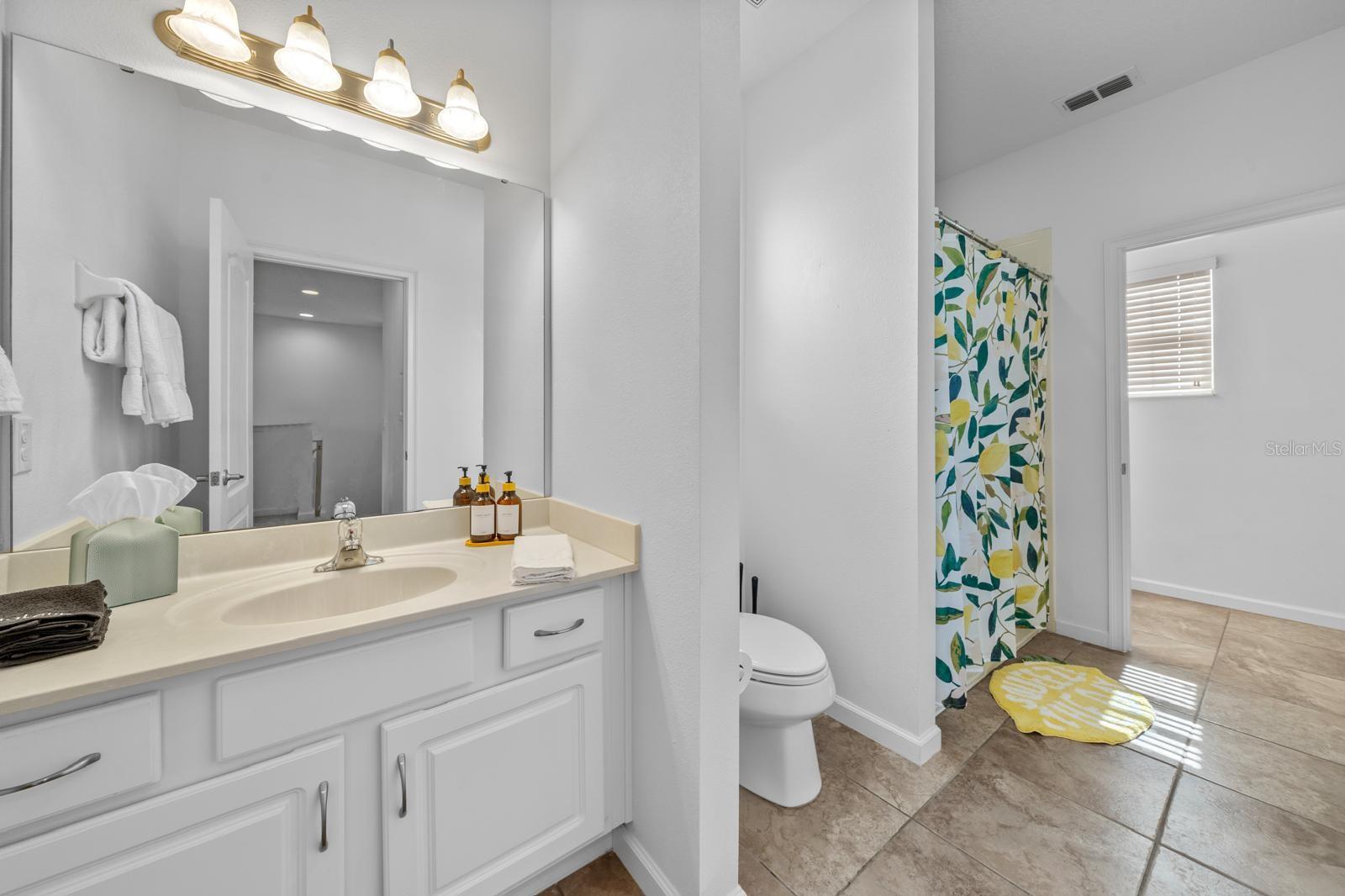 OAKMONT PH 01 - Residential Lease