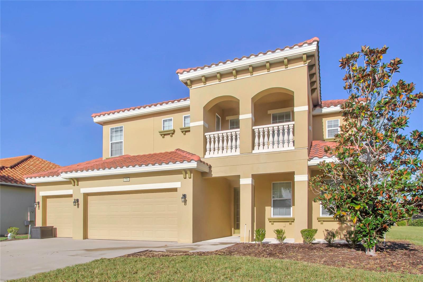 OAKMONT PH 01 - Residential Lease