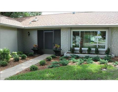 A home in PALM HARBOR