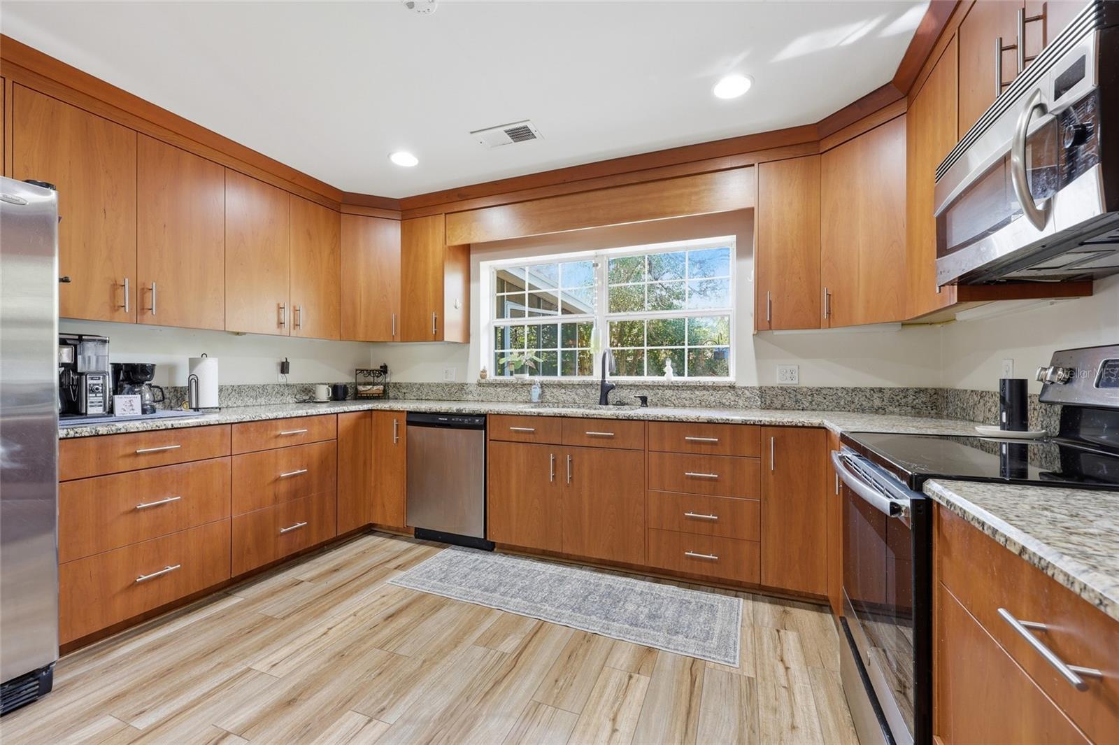 SKYLINE HEIGHTS - Residential