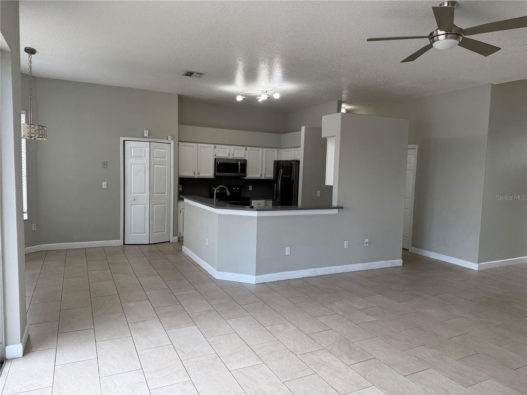 Photo of 2829 Middleton Circle, Kissimmee, FL 34743 (MLS # O6383220)