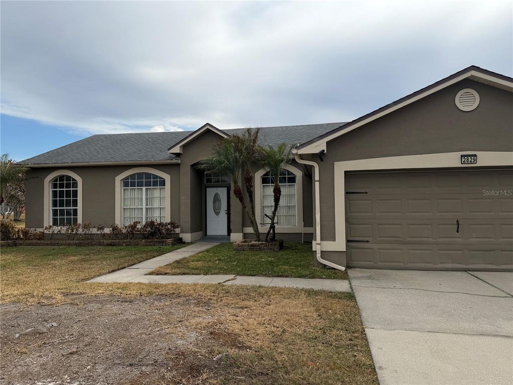 Photo of 2829 Middleton Circle, Kissimmee, FL 34743 (MLS # O6383220)