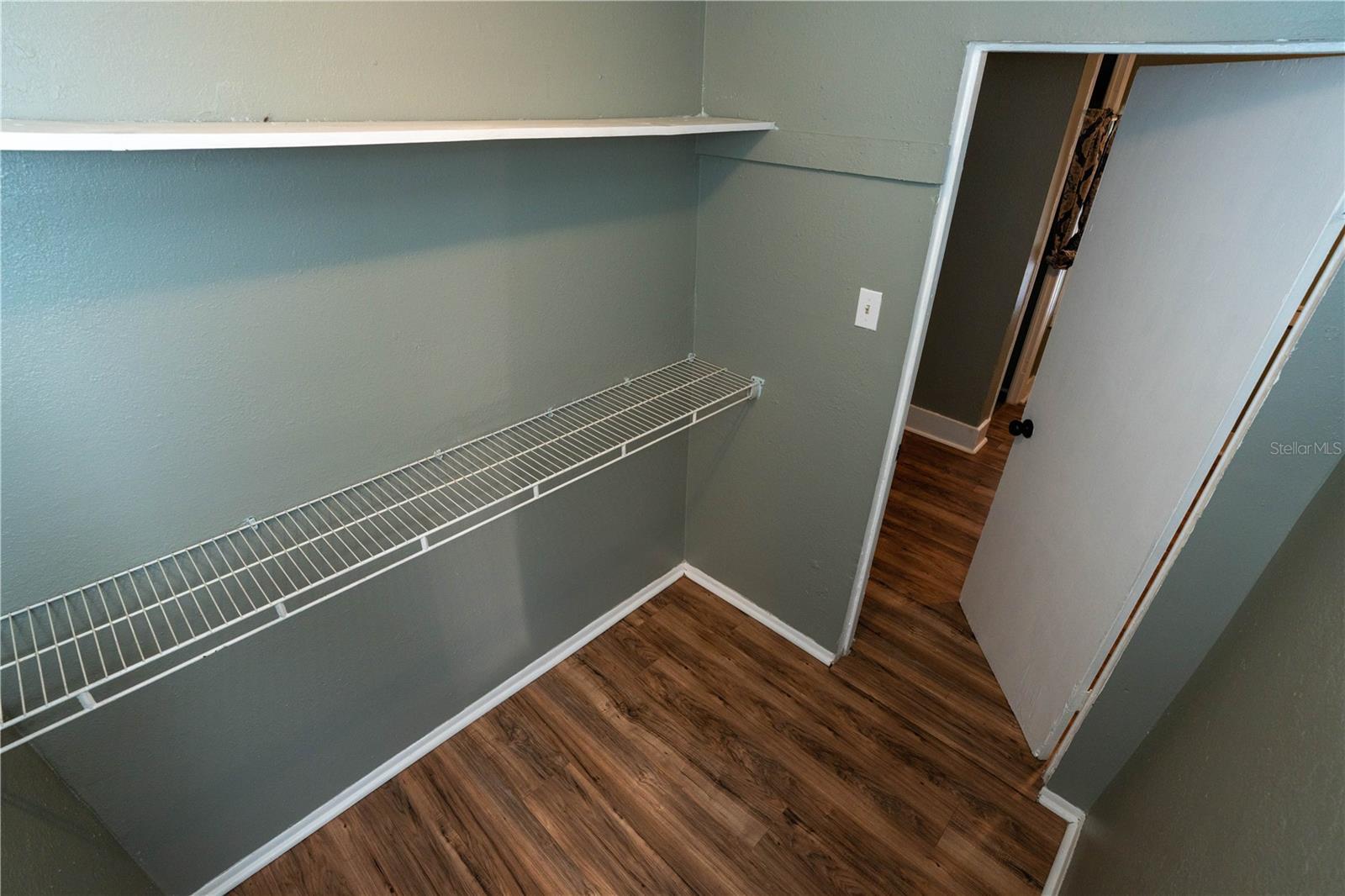 HENDRY & KNIGHTS ADD TO - Residential