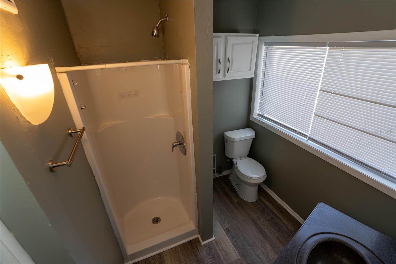 HENDRY & KNIGHTS ADD TO - Residential