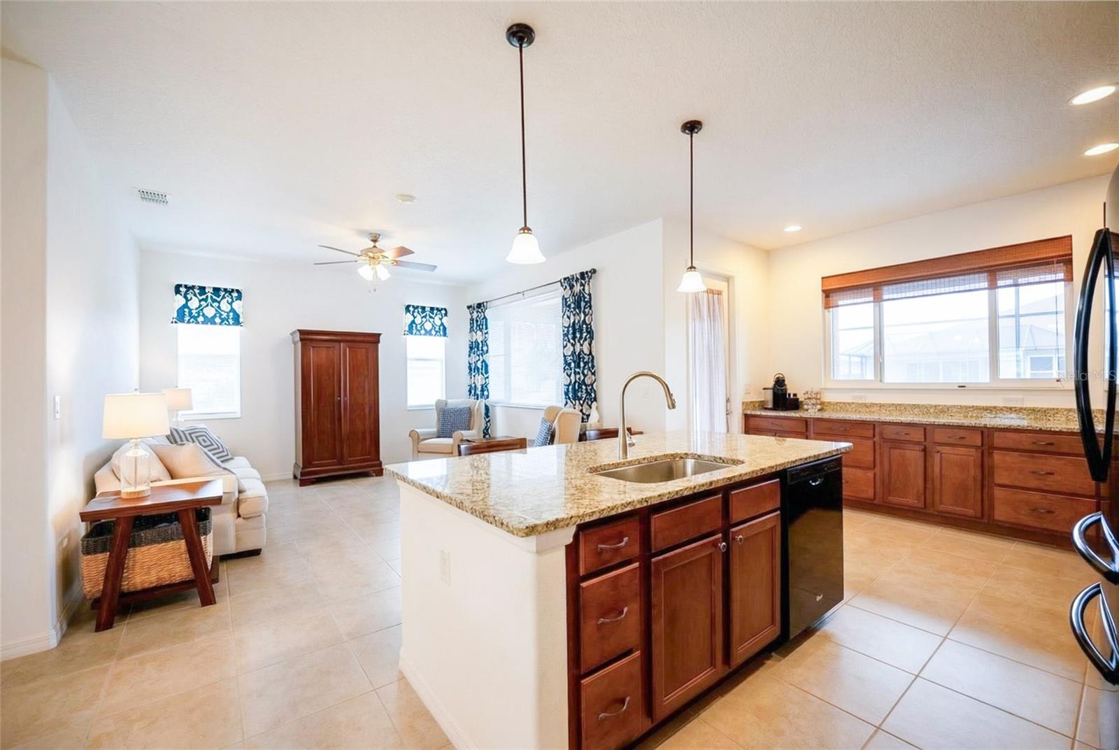 ON TOP/WORLD PROVIDENCE AREA 1 - Residential