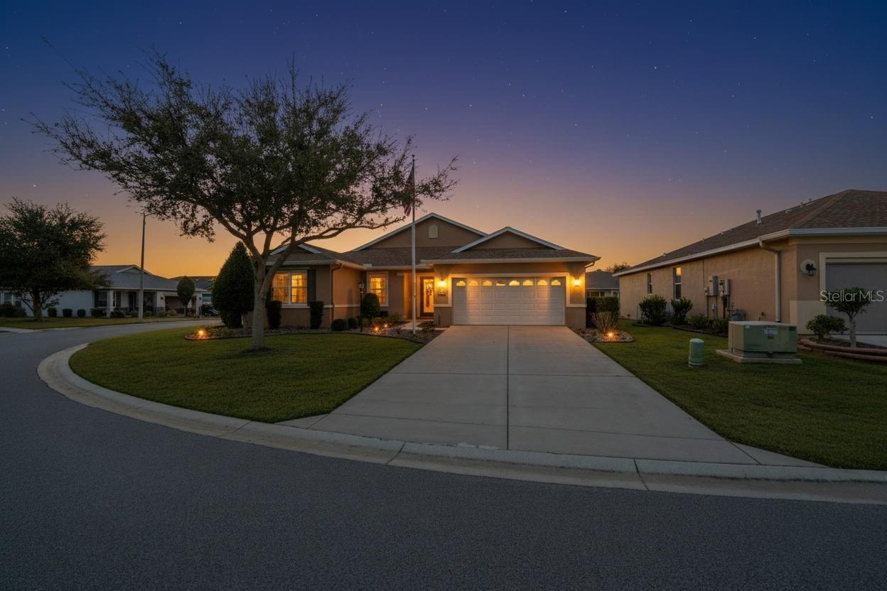 ON TOP/WORLD PROVIDENCE AREA 1 - Residential