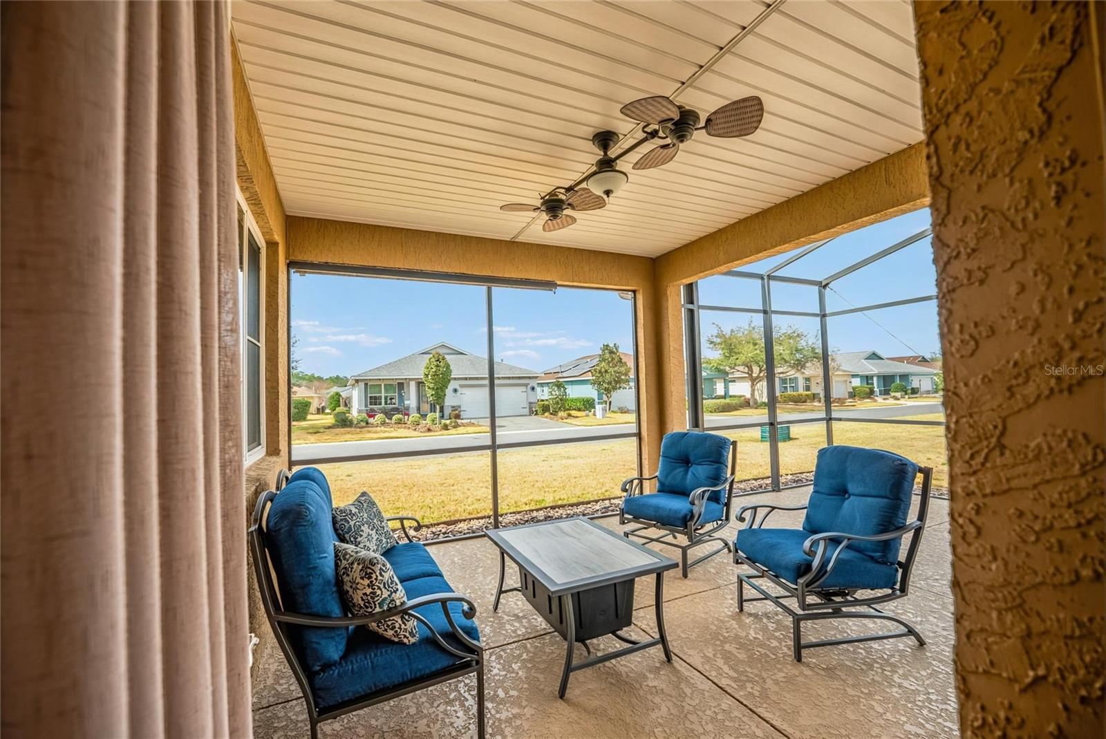 ON TOP/WORLD PROVIDENCE AREA 1 - Residential