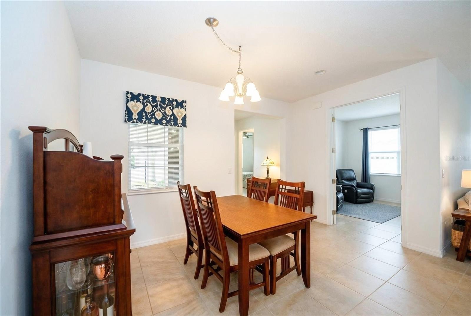 ON TOP/WORLD PROVIDENCE AREA 1 - Residential