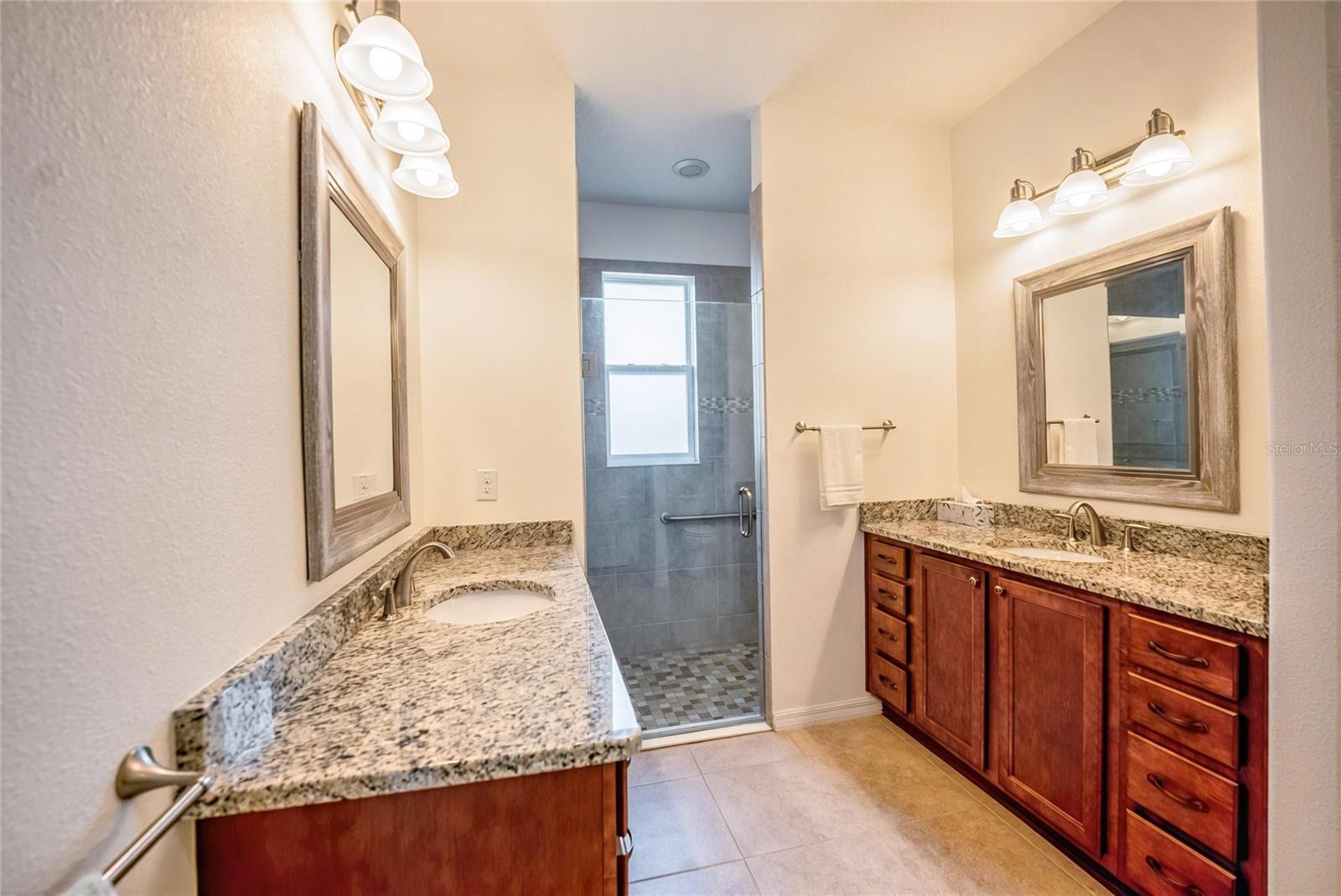 ON TOP/WORLD PROVIDENCE AREA 1 - Residential