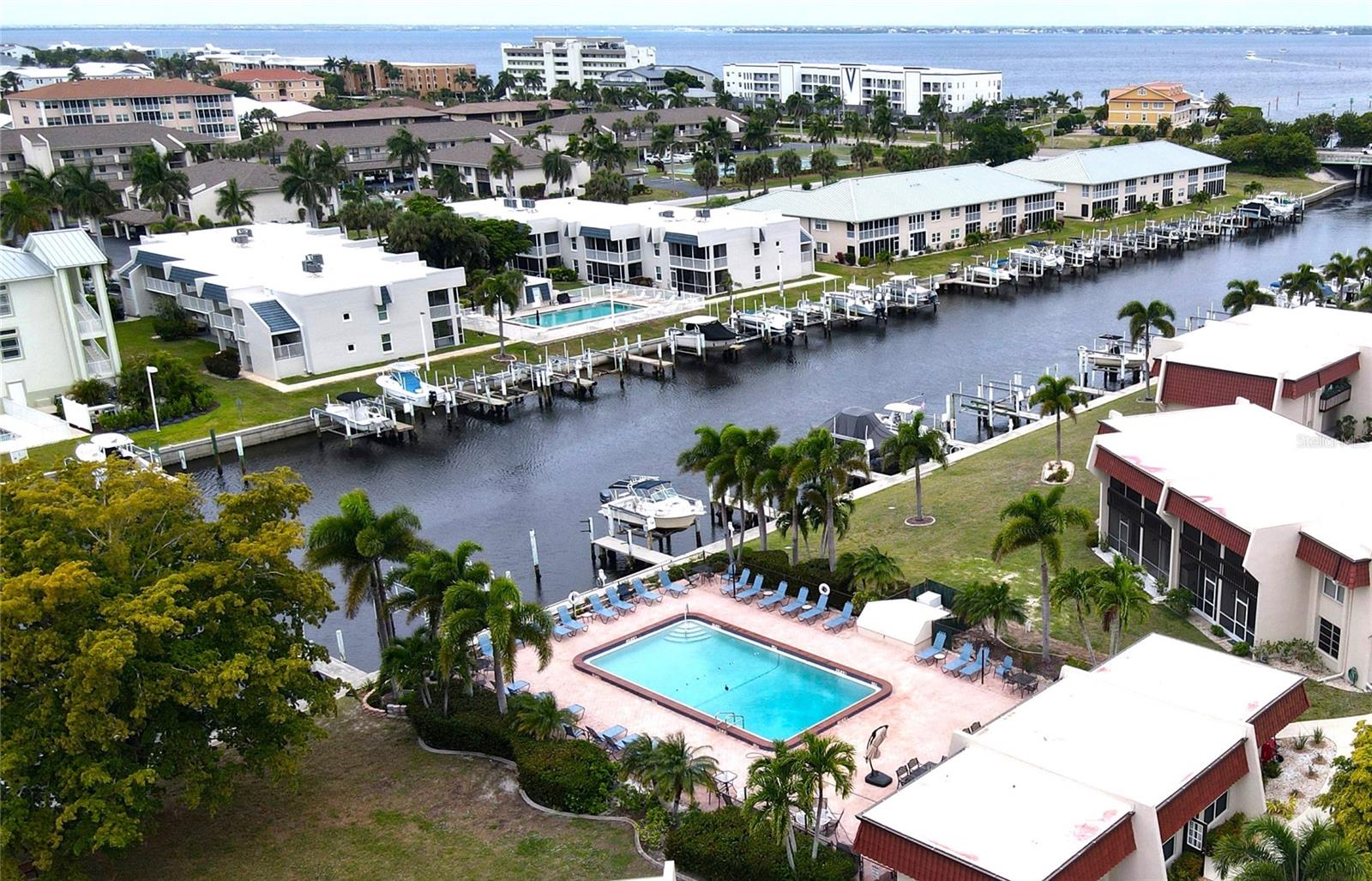 GATEWAY POINT - Residential