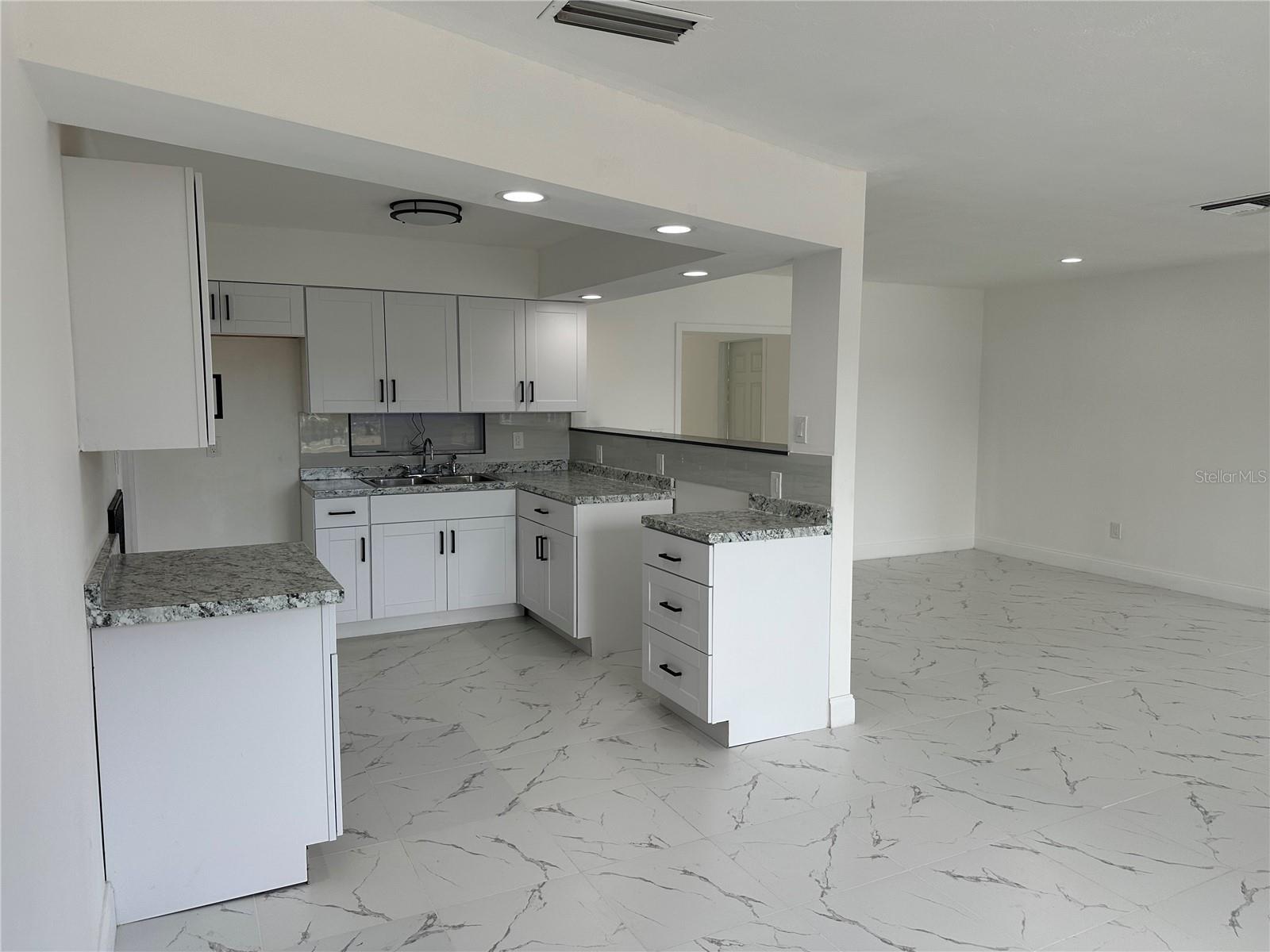 CITRUS SPGS UNIT 02 - Residential
