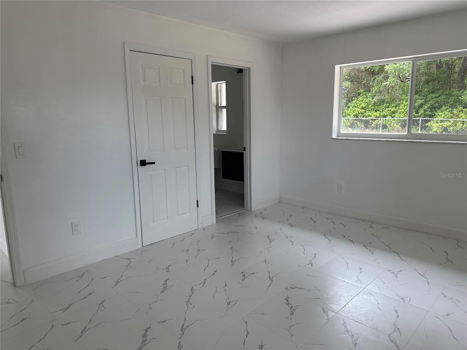 CITRUS SPGS UNIT 02 - Residential