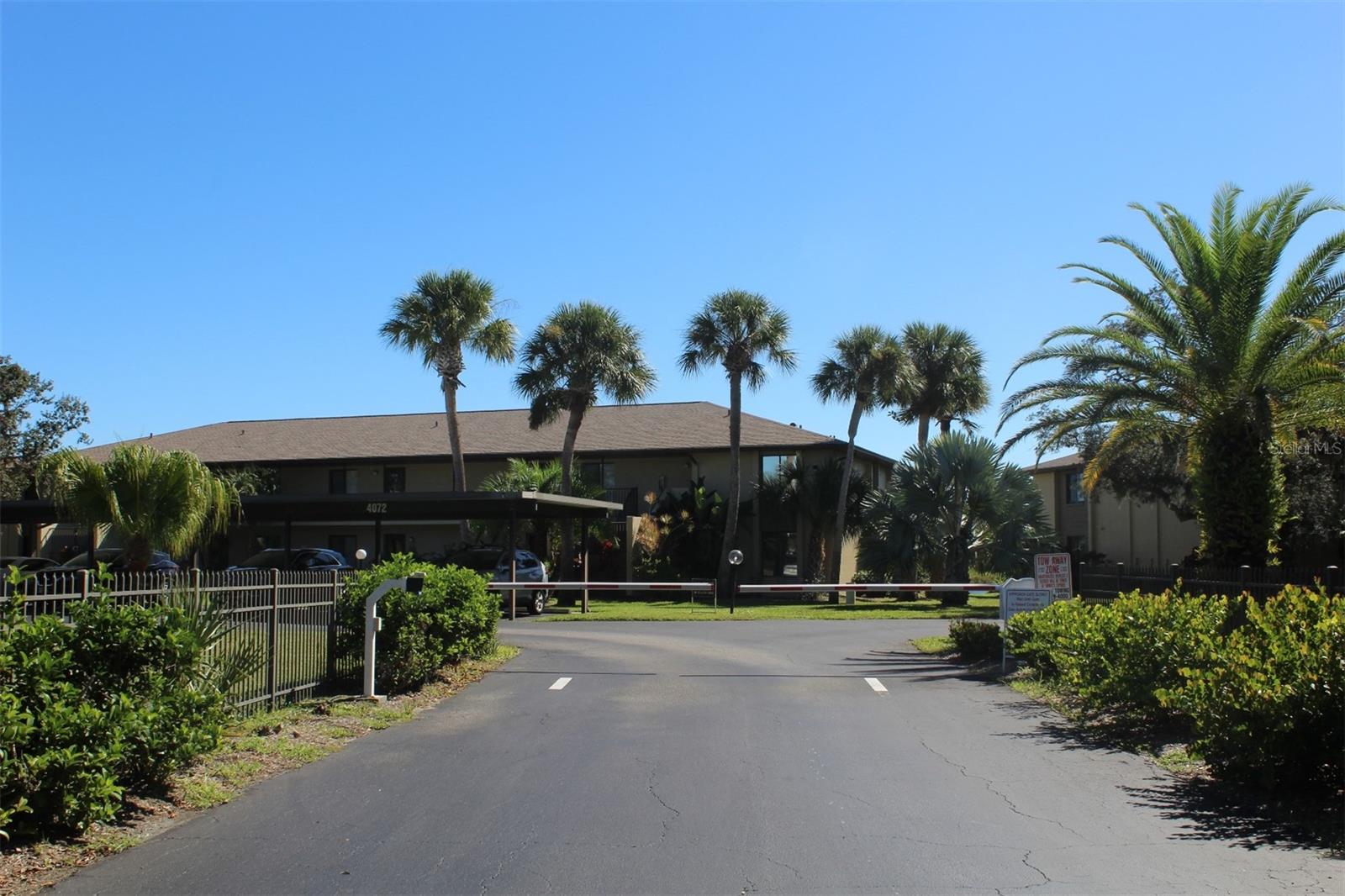 TALA LAKES PH 01 BLDG C - Residential