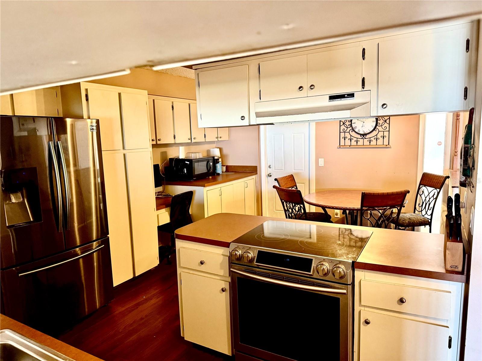 BAYSIDE MEADOWS PH II - Residential