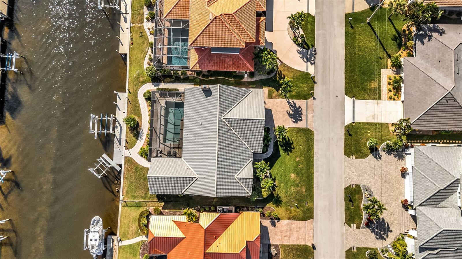 PUNTA GORDA ISLES SEC 04 - Residential