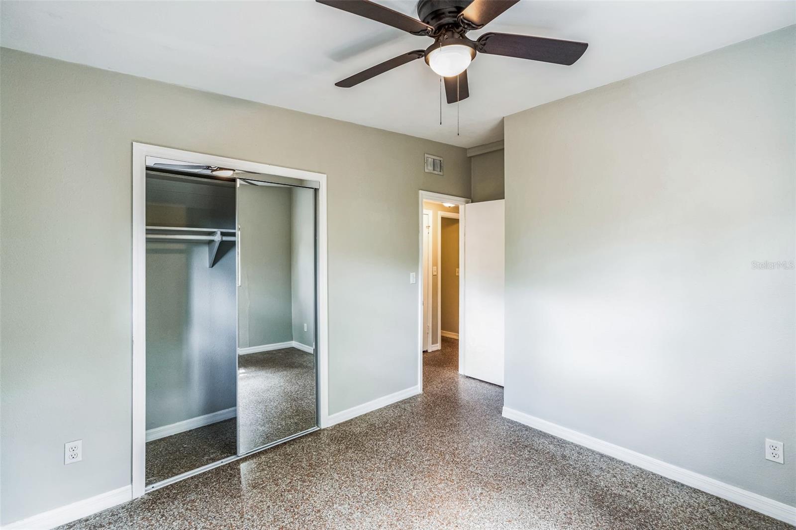 OCOEE HILLS - Residential
