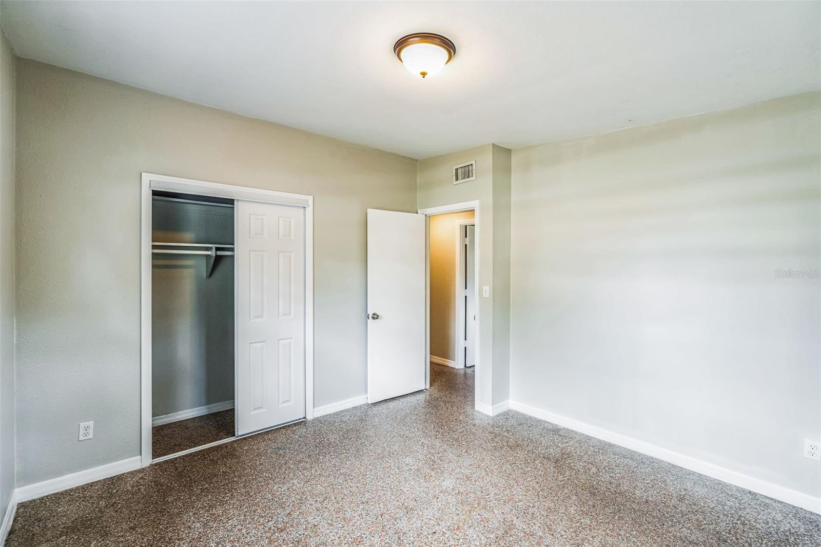 OCOEE HILLS - Residential