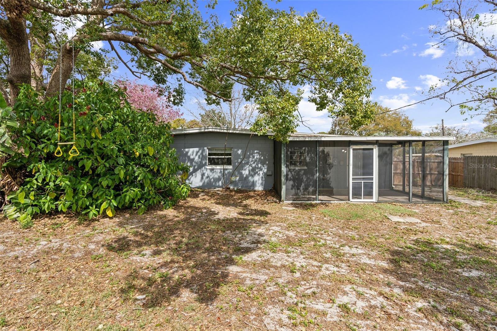OCOEE HILLS - Residential