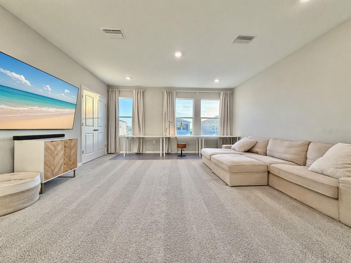 11304 SPOONBILL FLOCK WAY