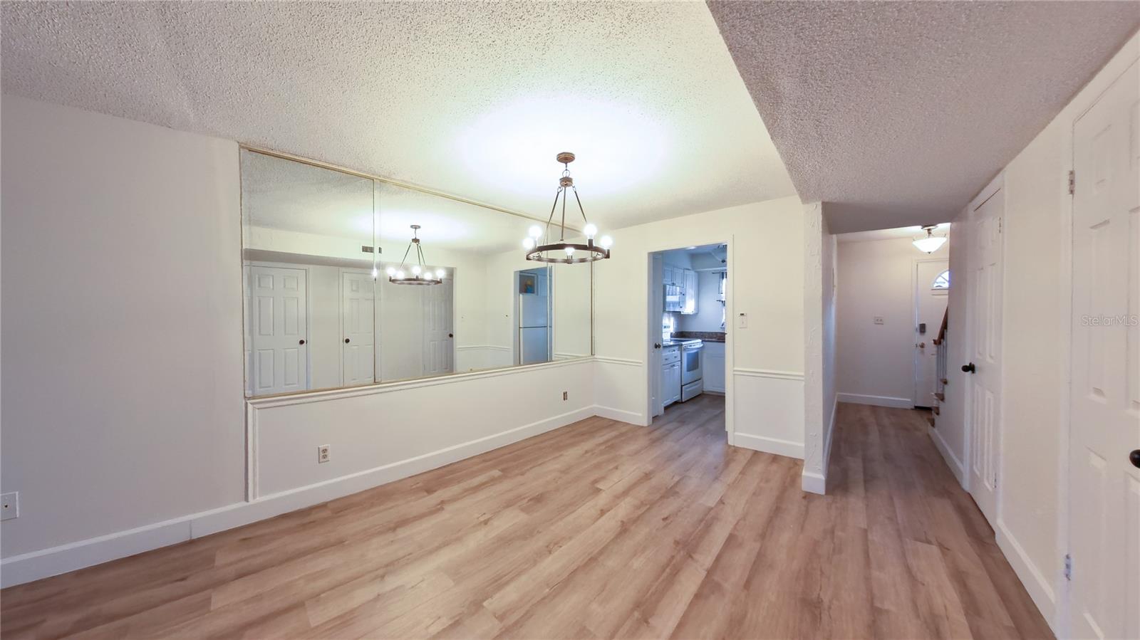 LAKE HOWELL ARMS CONDO - Residential Lease
