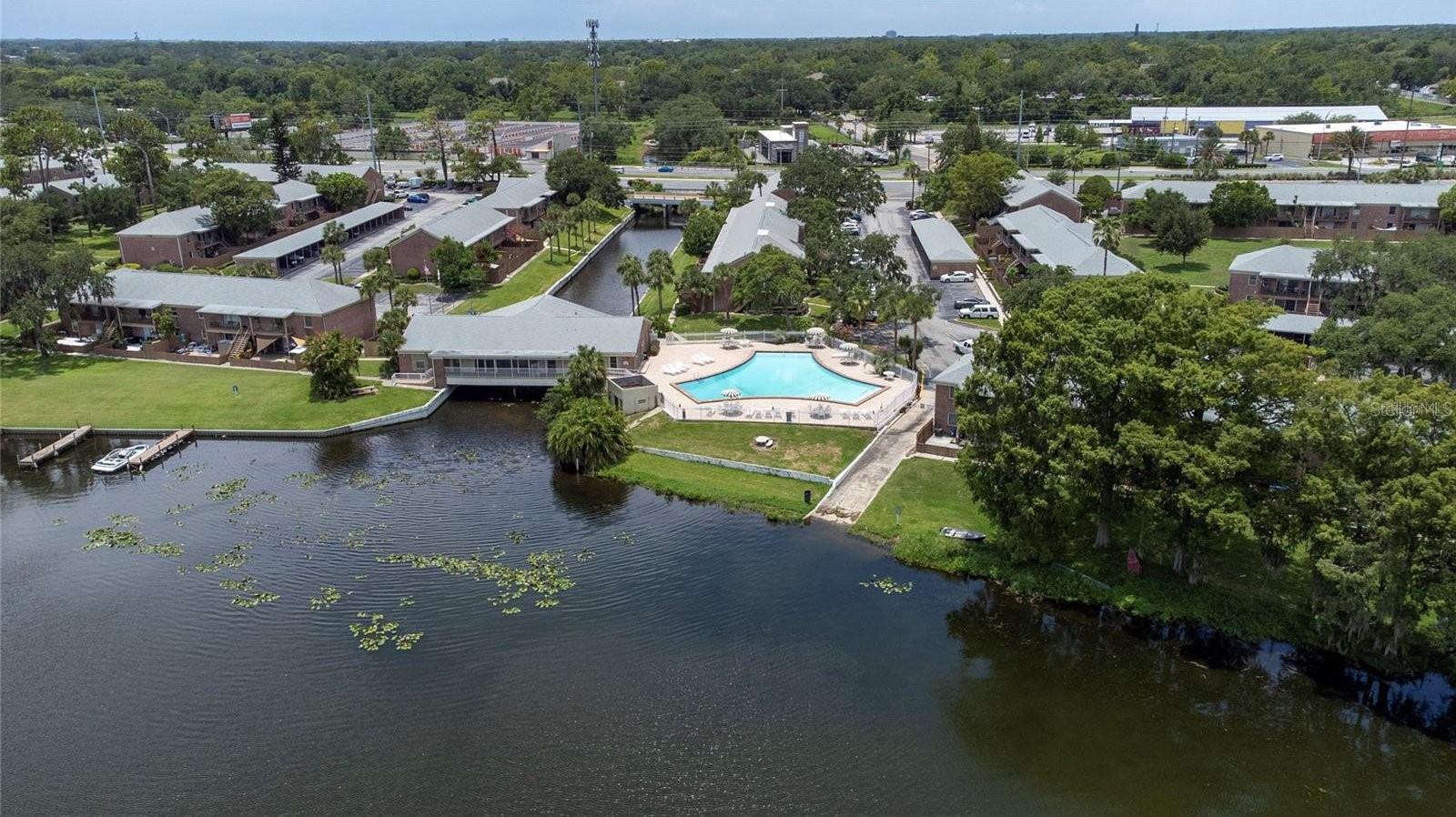 LAKE HOWELL ARMS CONDO - Residential Lease