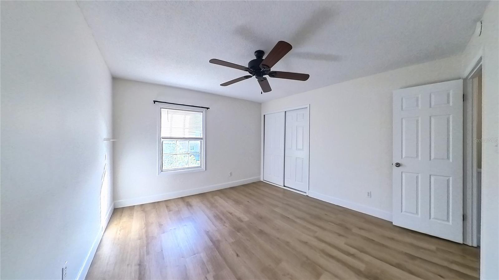 LAKE HOWELL ARMS CONDO - Residential Lease