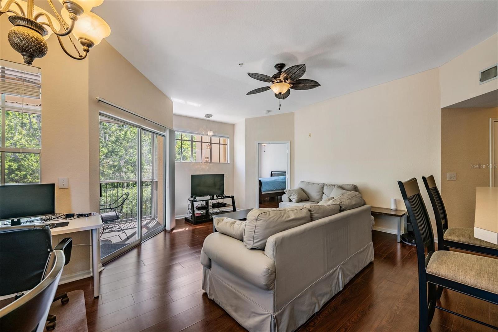 5125 PALM SPRINGS BOULEVARD 14208