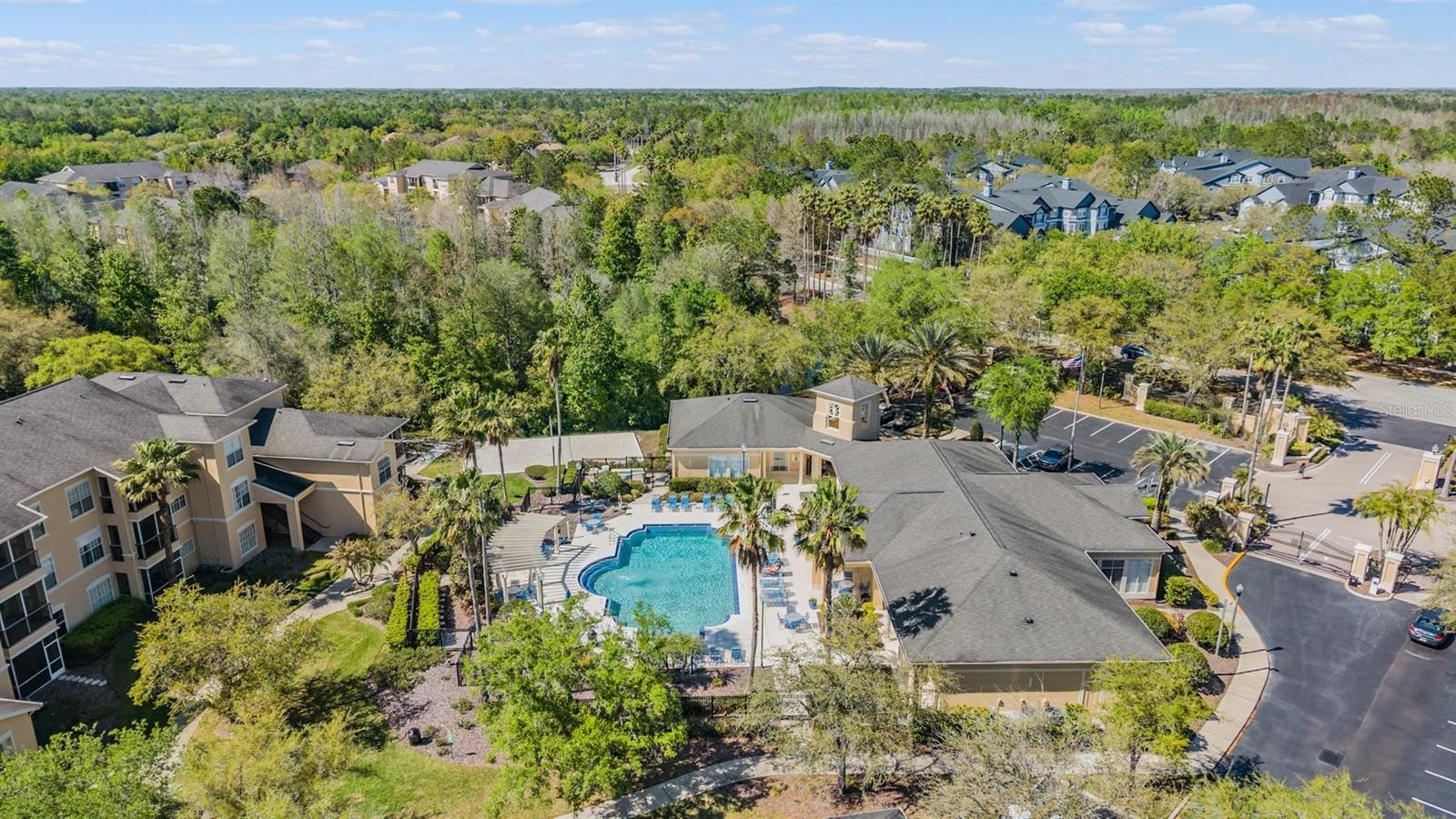 OXFORD PLACE AT TAMPA PALMS A - Residential