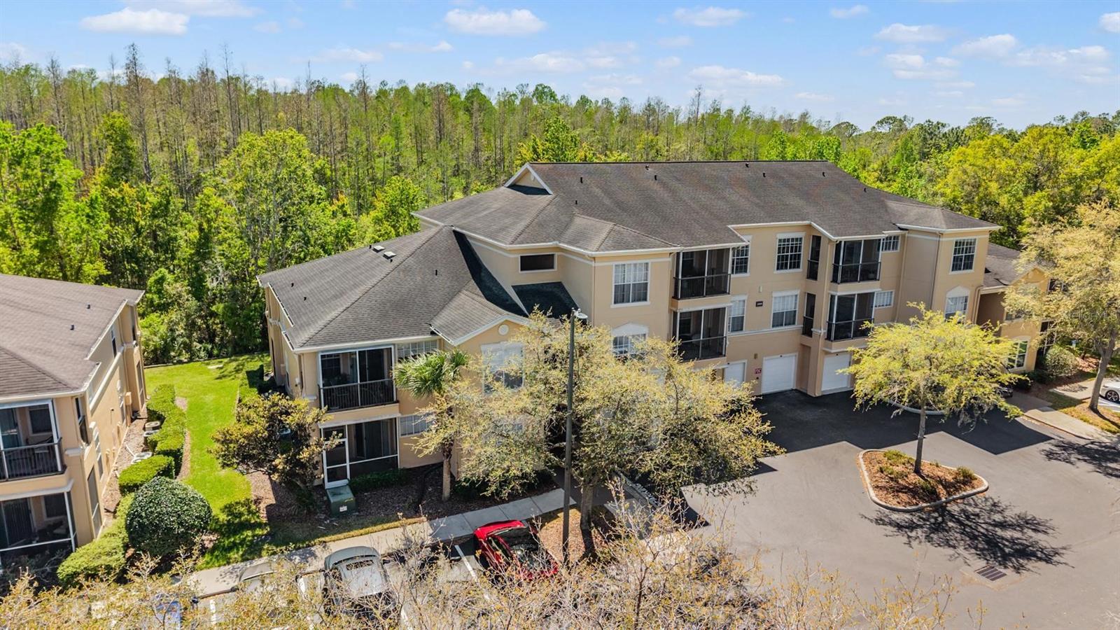 5125 PALM SPRINGS BOULEVARD 14208