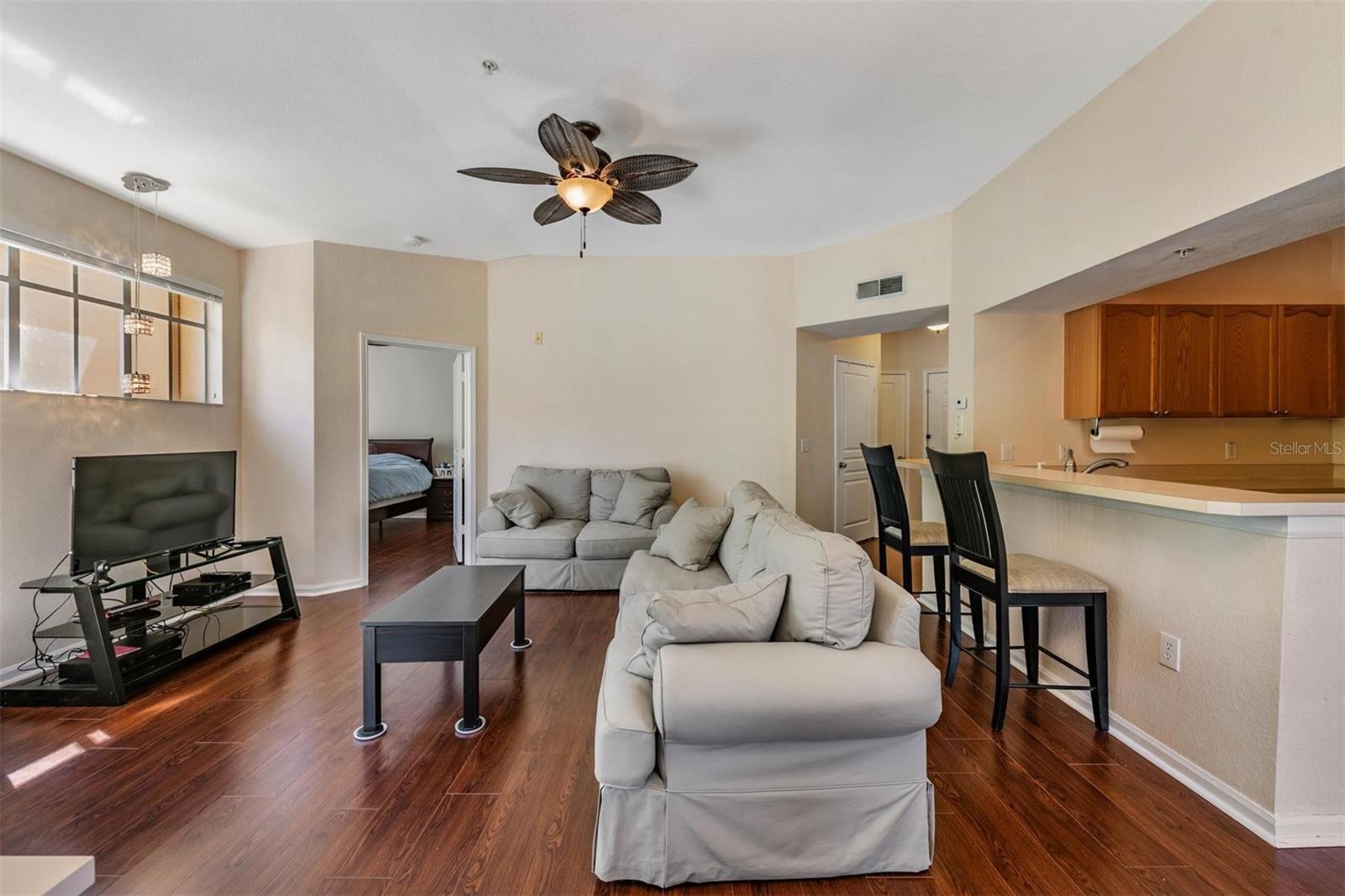 OXFORD PLACE AT TAMPA PALMS A - Residential