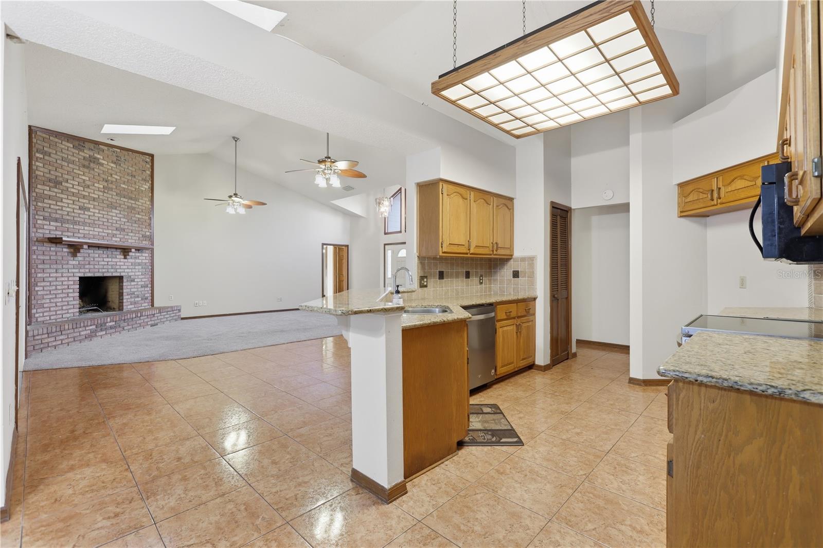 SUMMERHAVEN PH 02 - Residential