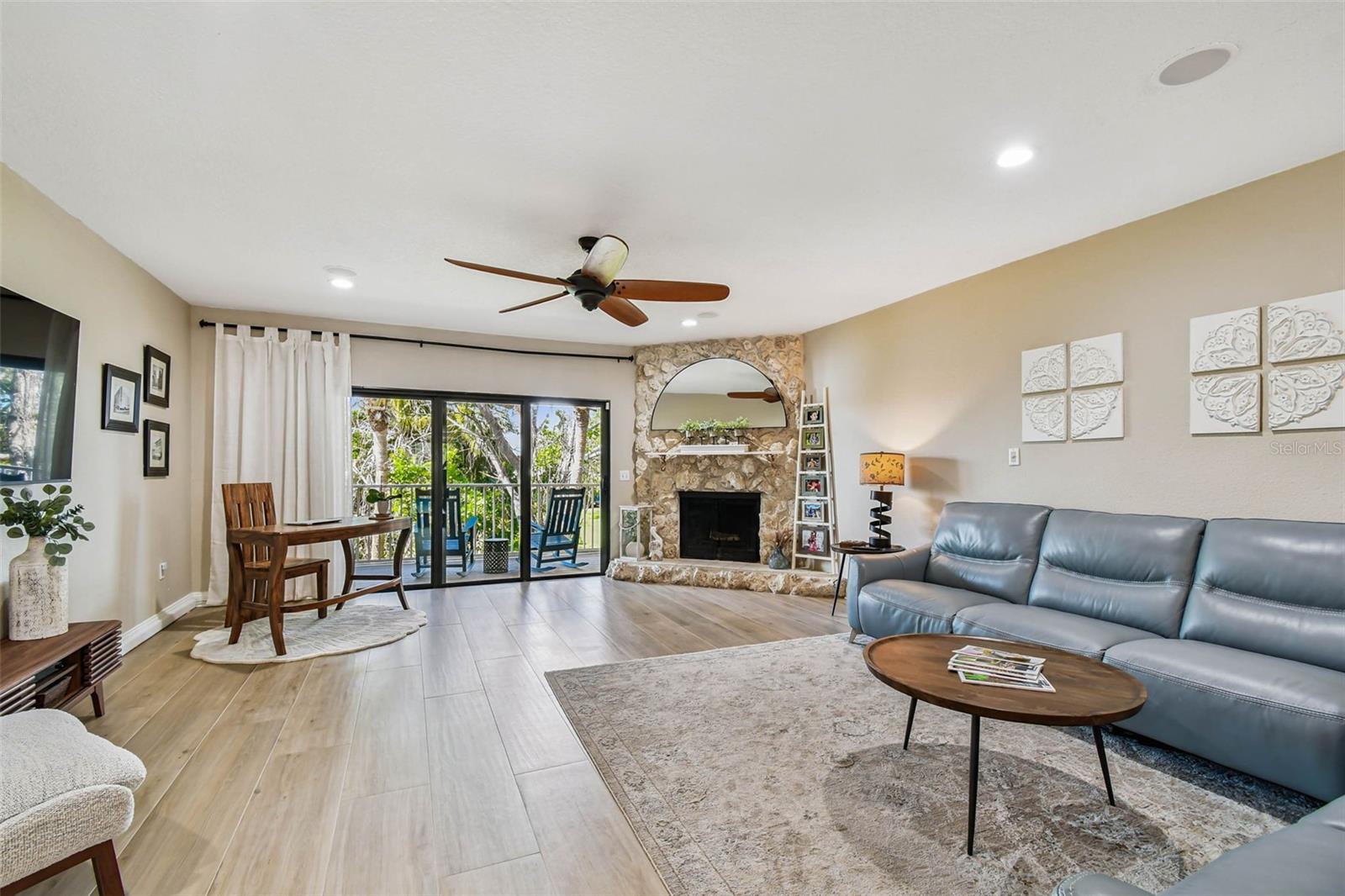 VILLAGE OF PARADISE ISLAND - Residential