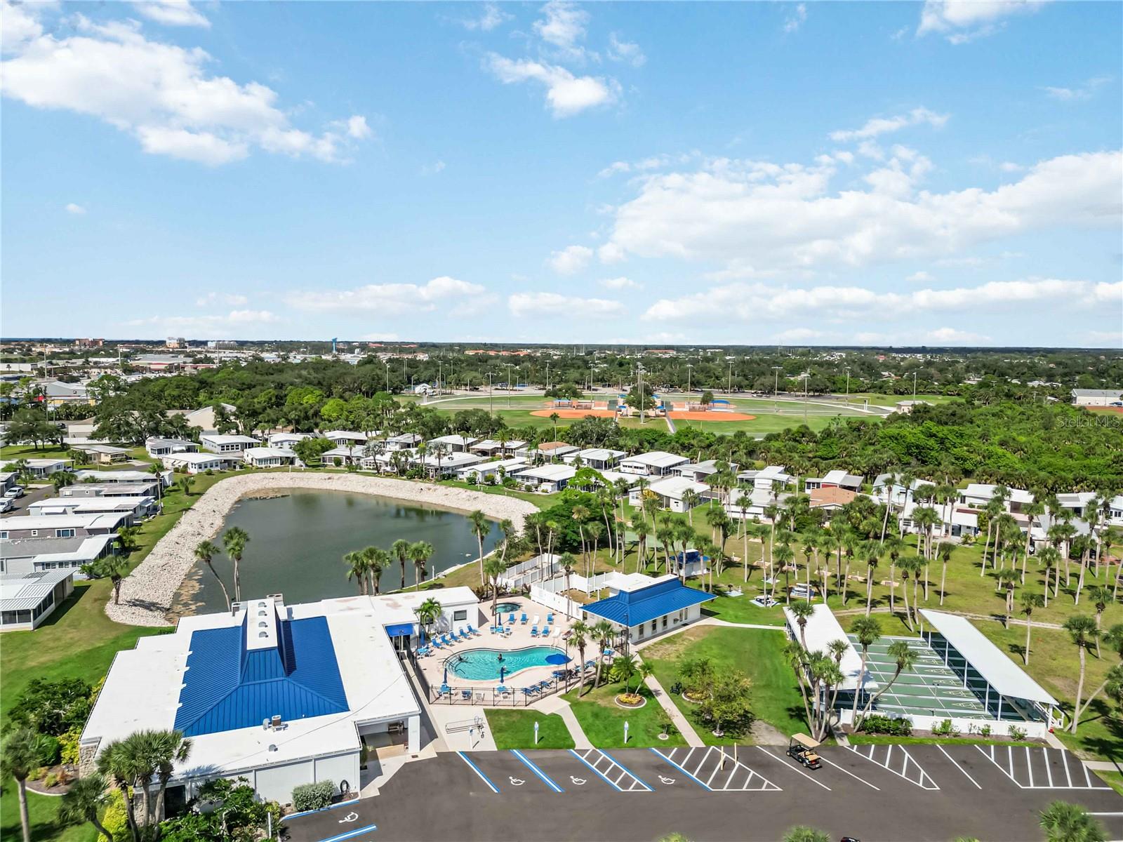VENICE ISLE - Residential