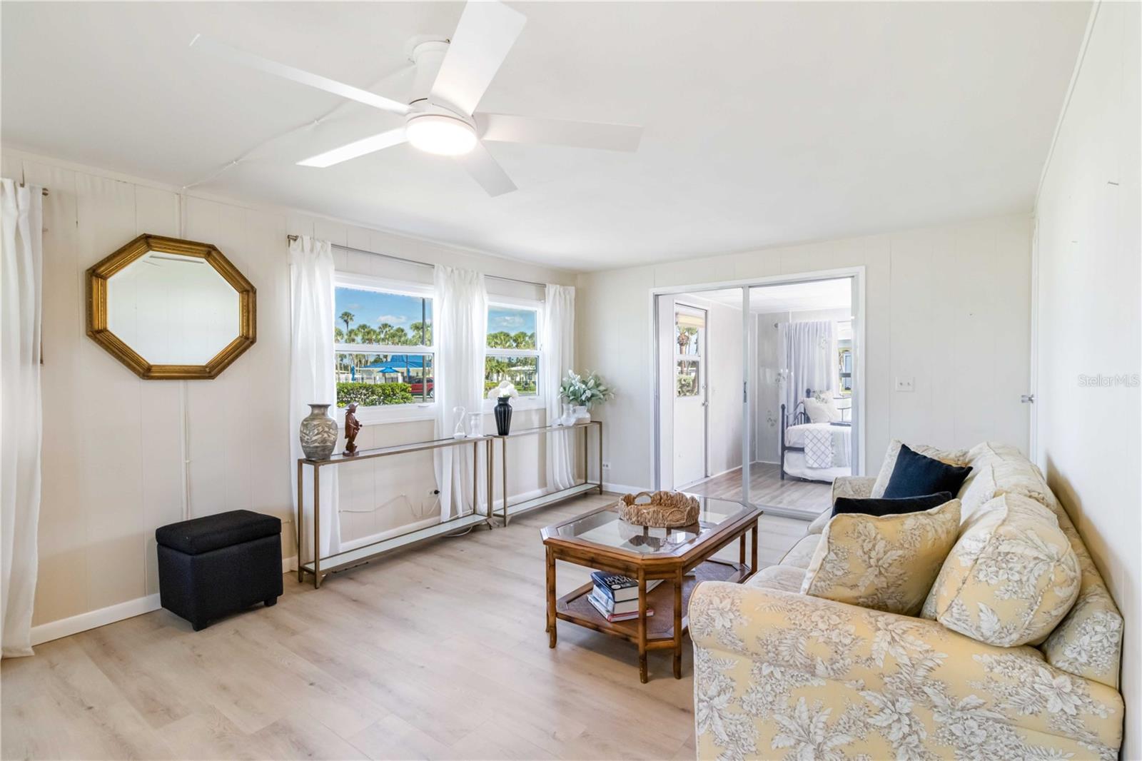 VENICE ISLE - Residential