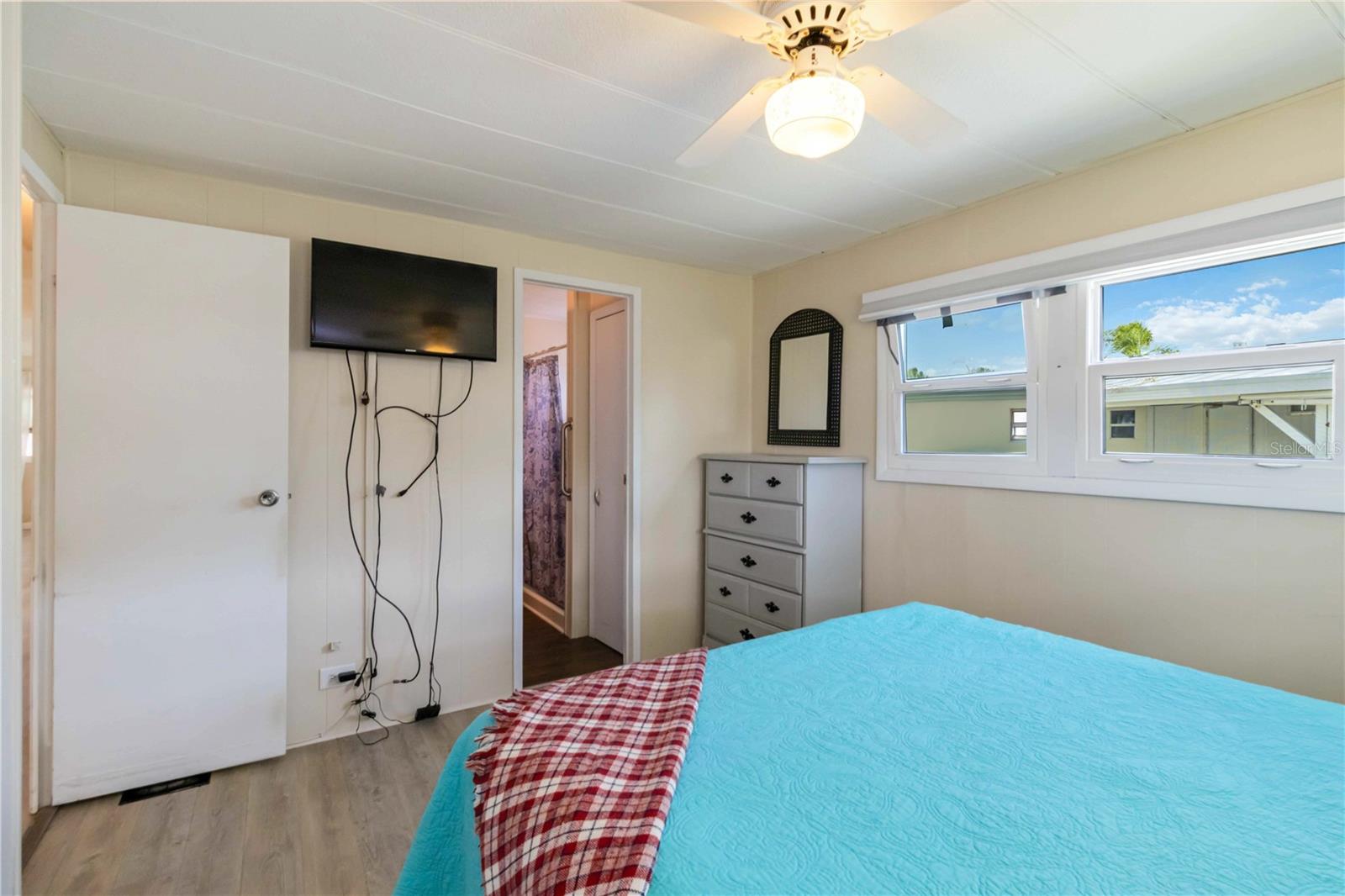 VENICE ISLE - Residential