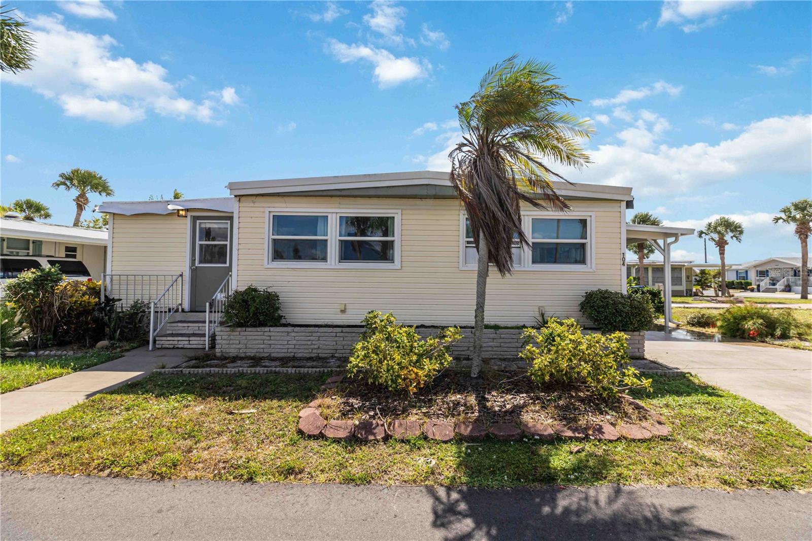 VENICE ISLE - Residential