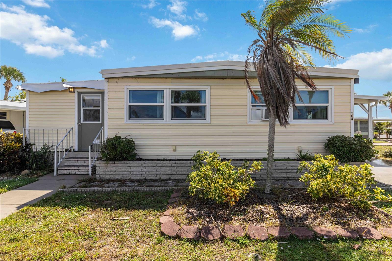 VENICE ISLE - Residential