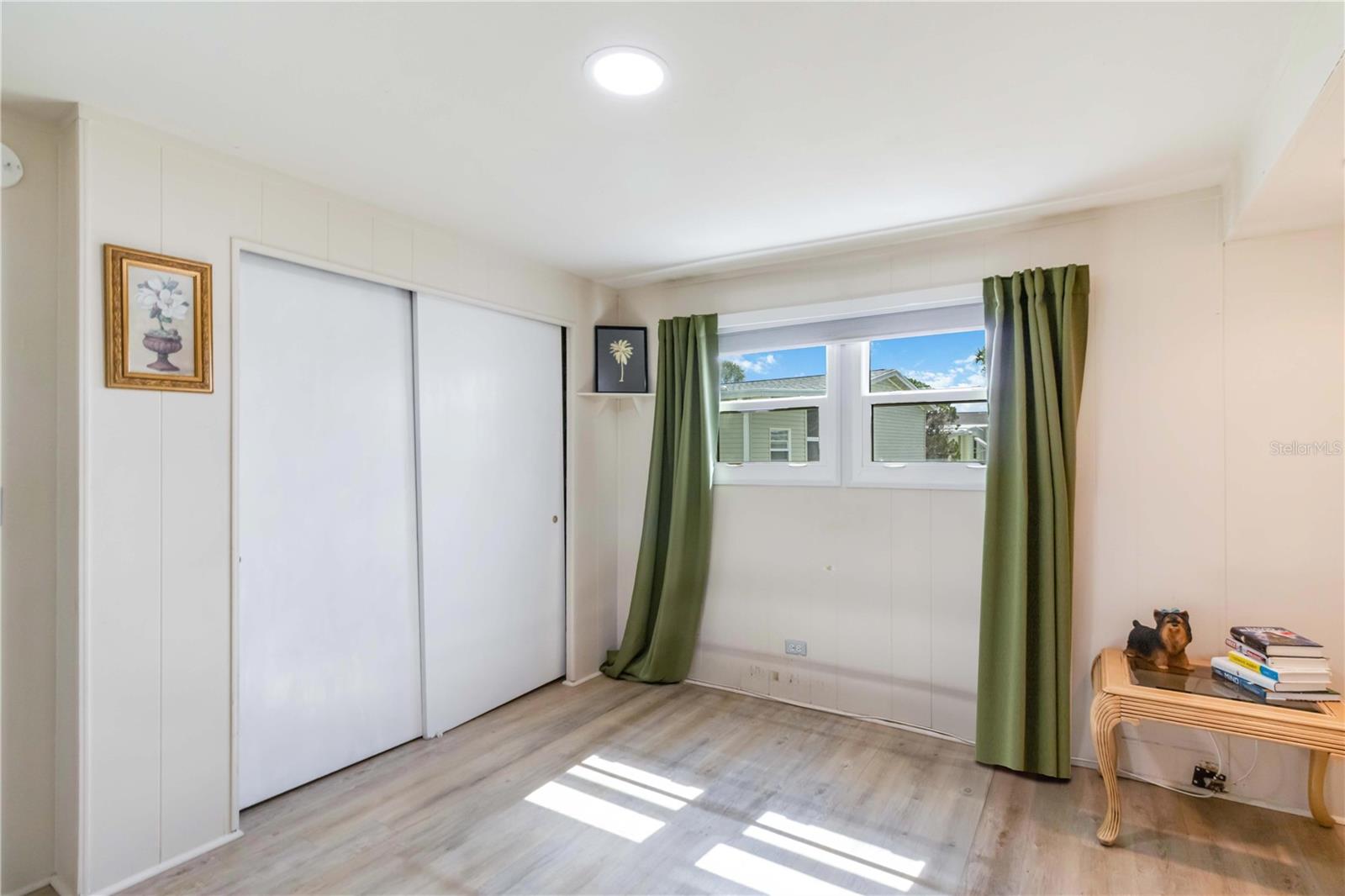 VENICE ISLE - Residential