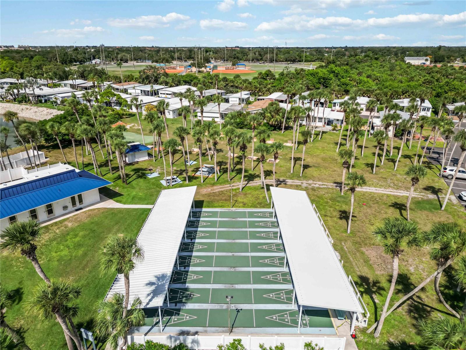 VENICE ISLE - Residential