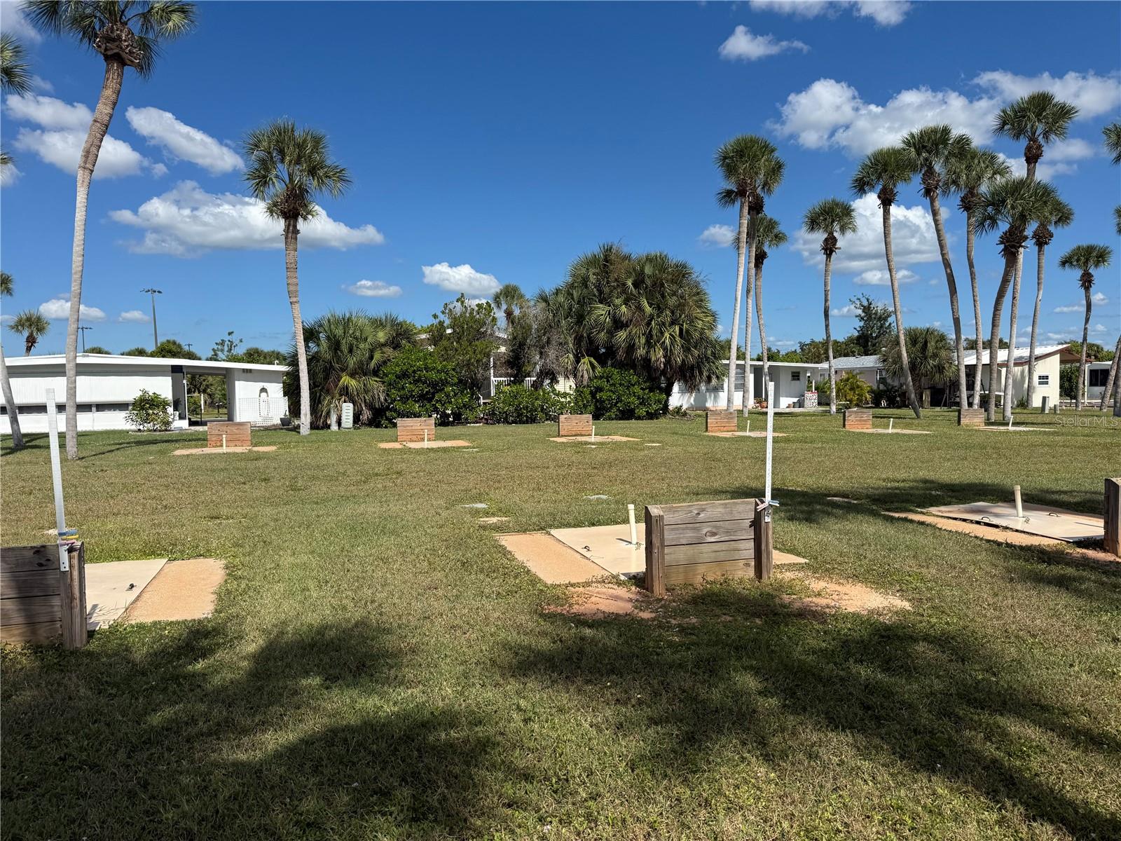 VENICE ISLE - Residential