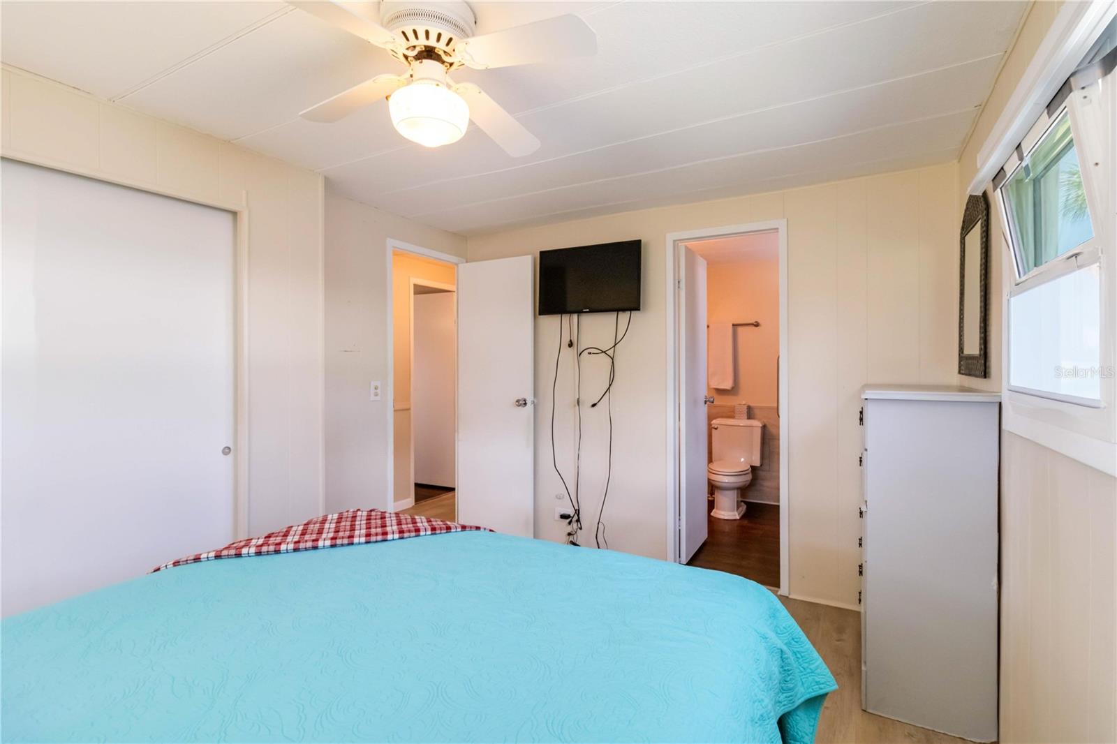 VENICE ISLE - Residential