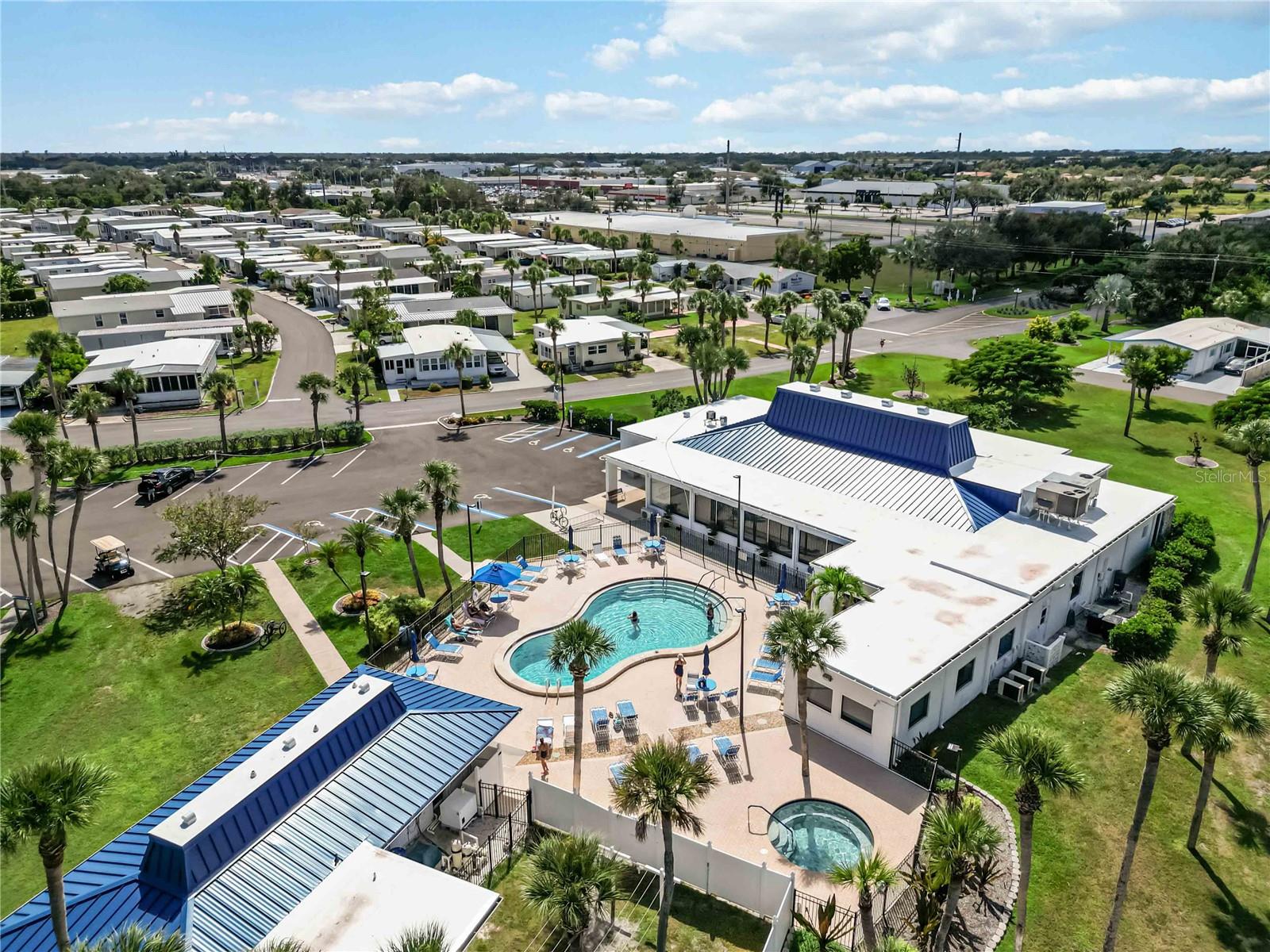 VENICE ISLE - Residential