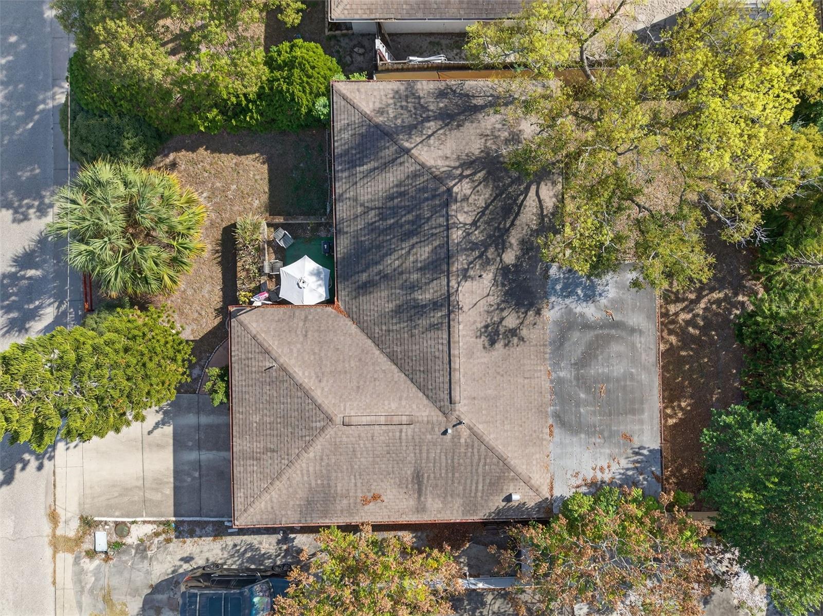 EMBASSY HILLS - Residential