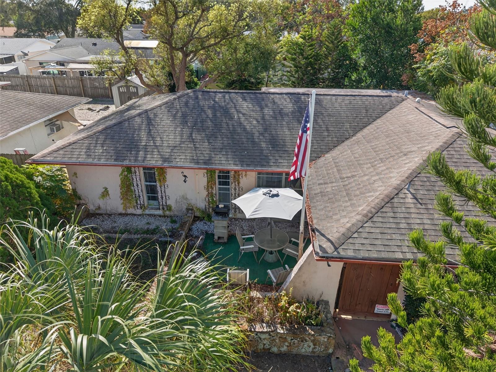 EMBASSY HILLS - Residential