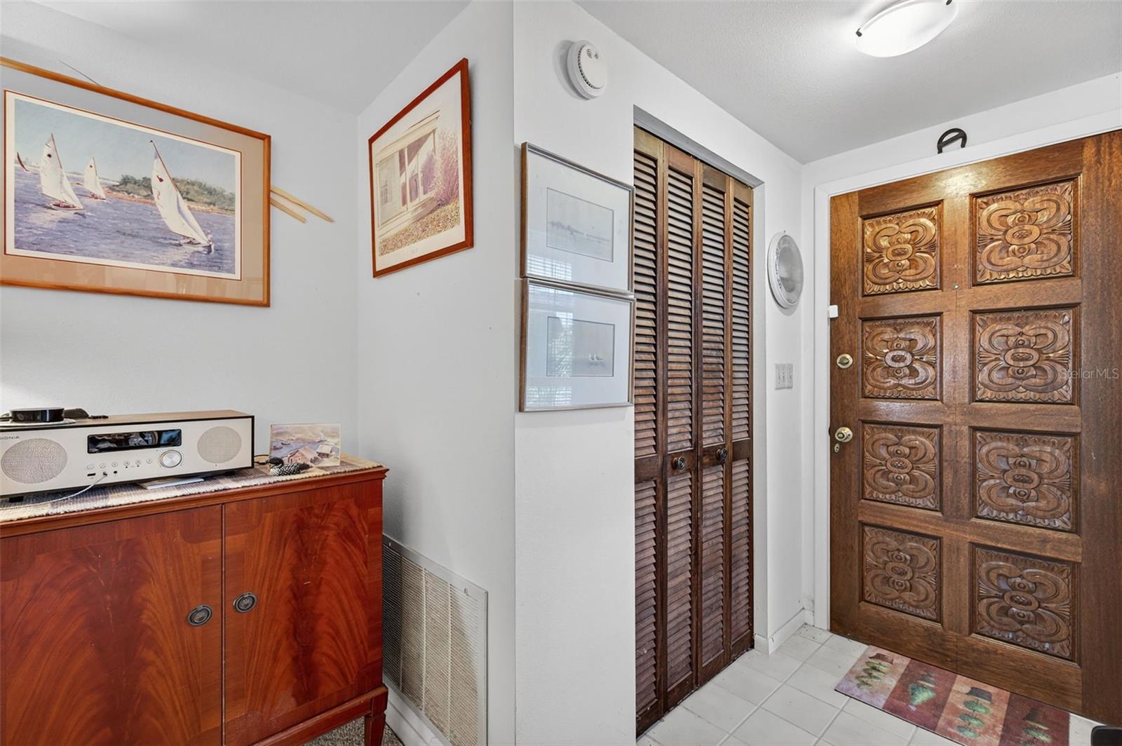 EMBASSY HILLS - Residential