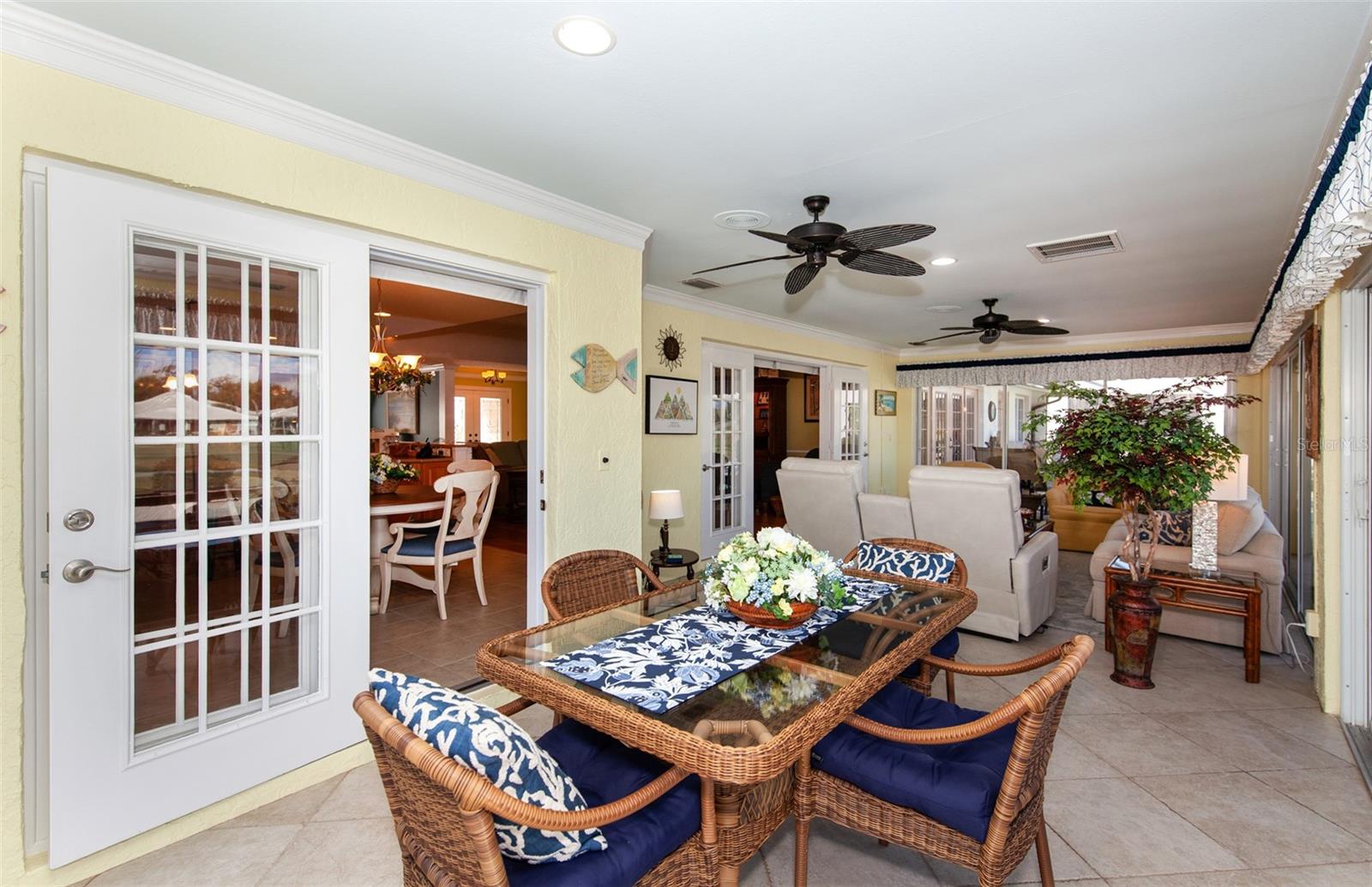 PLANTATION WOODS - Residential