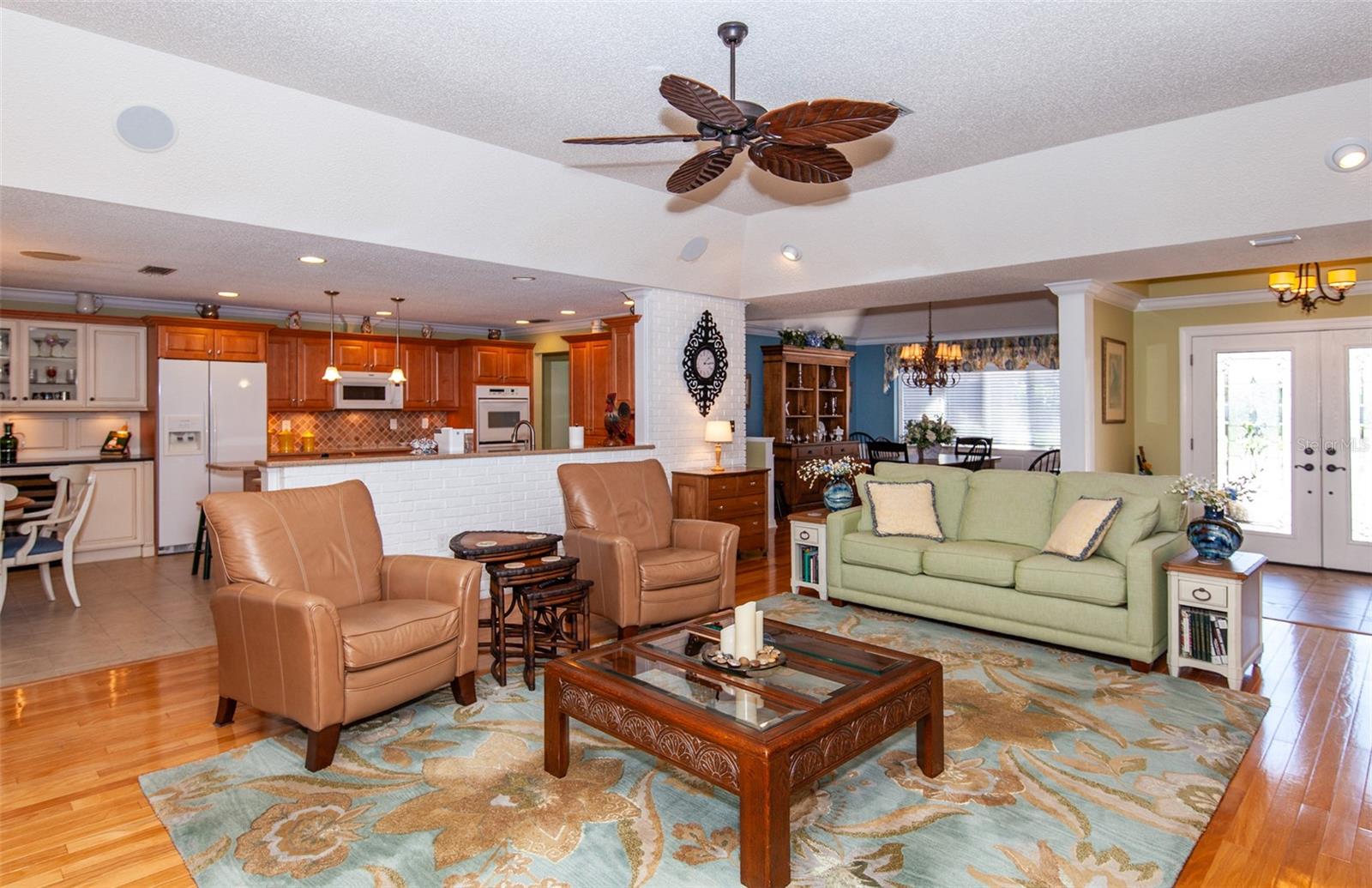 PLANTATION WOODS - Residential