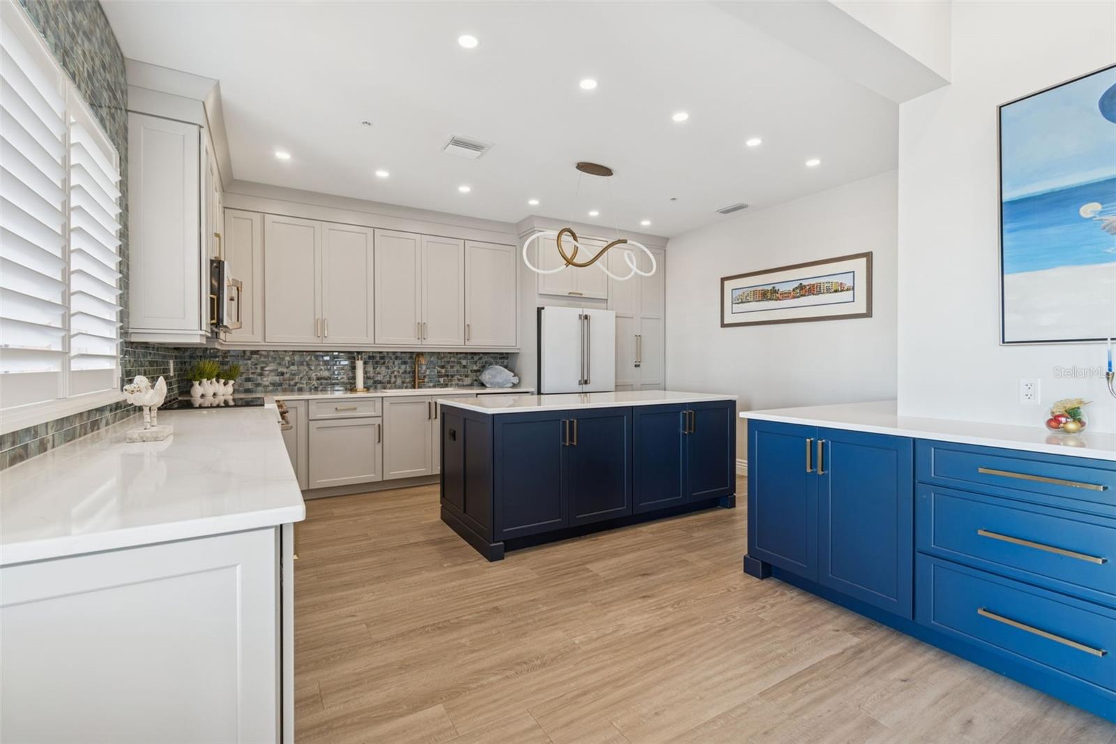 TIDES BEACH CLUB CONDO - Residential