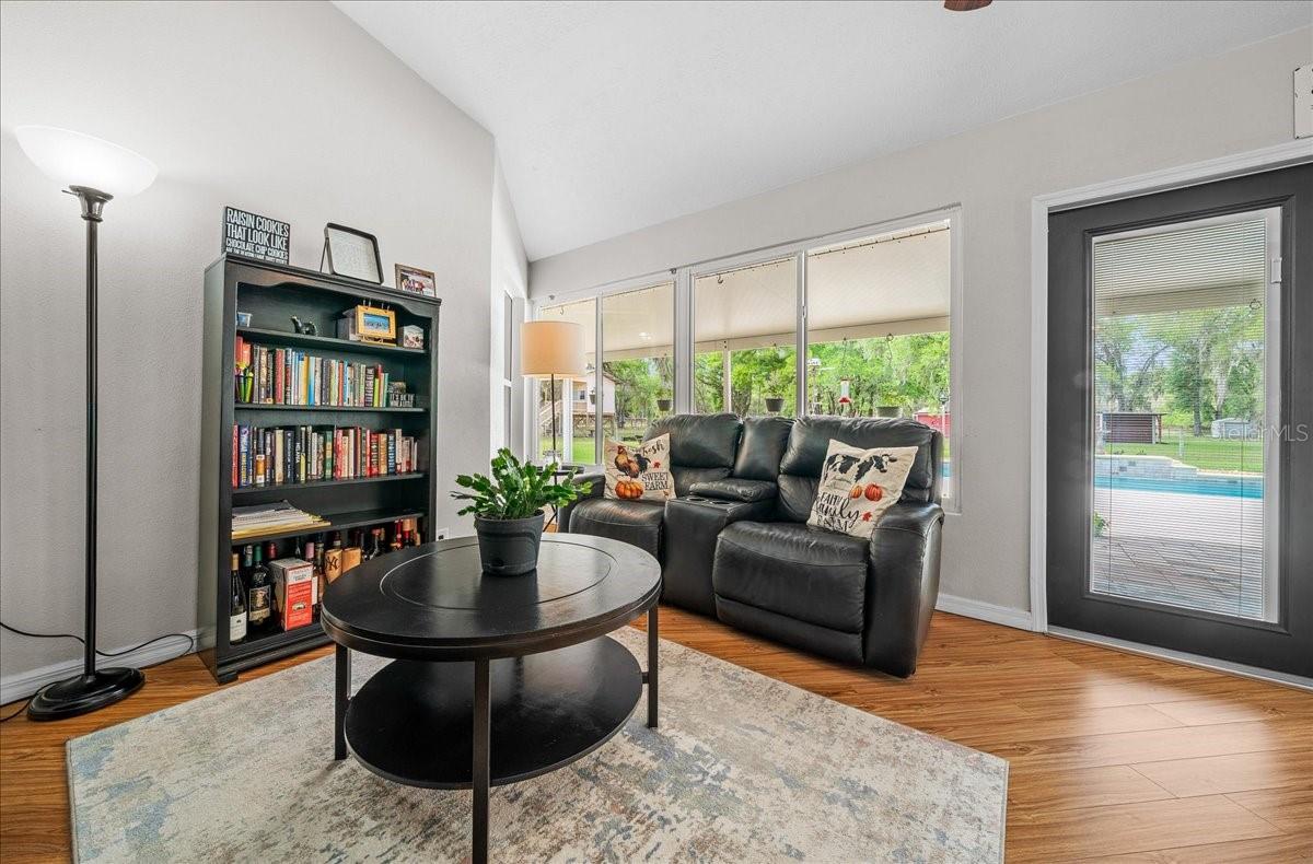 LAUREL FOREST FARMS UNREC - Residential