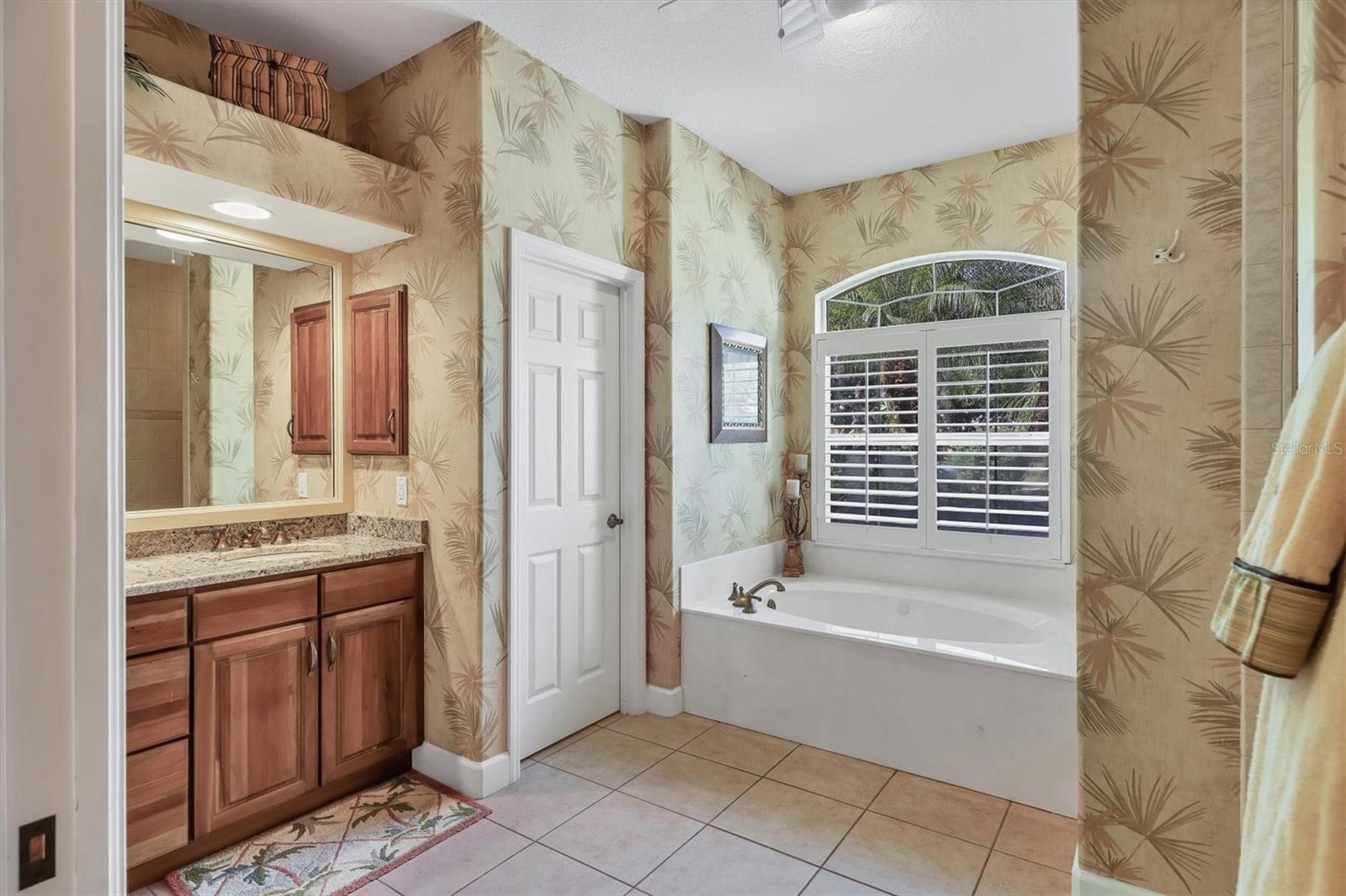 RIVER WILDERNESS - Residential